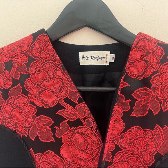 Holt Renfrew crop blazer - Picture 2 of 2